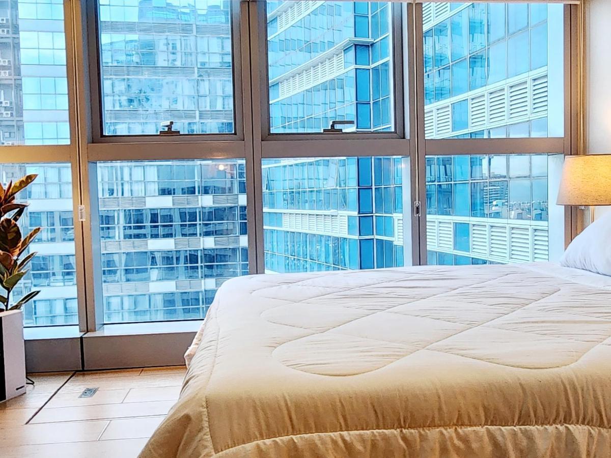 Casa Antonio At Uptown Parksuites Tower One Bgc Manille Extérieur photo